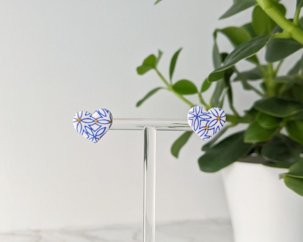 Cercei cu șurub, Azulejo Hearts